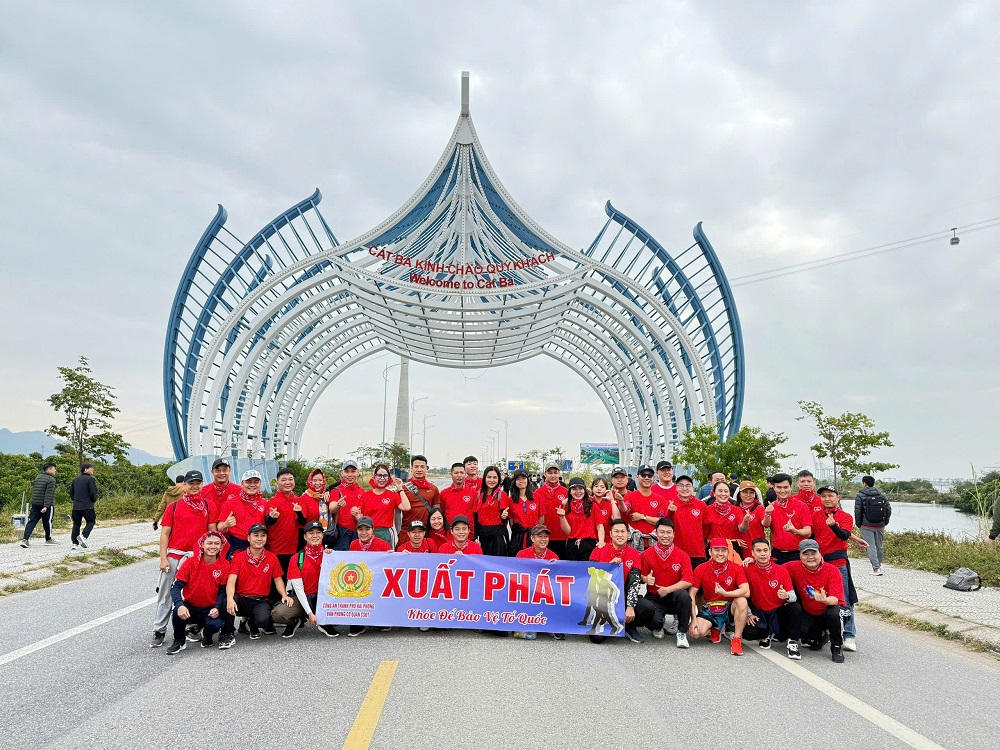 Văn phòng Cơ quan Cảnh sát điều tra CATP Hải Phòng: Đi bộ 25km rèn luyện sức khỏe, lan tỏa hình ảnh đẹp người chiến sĩ CAND